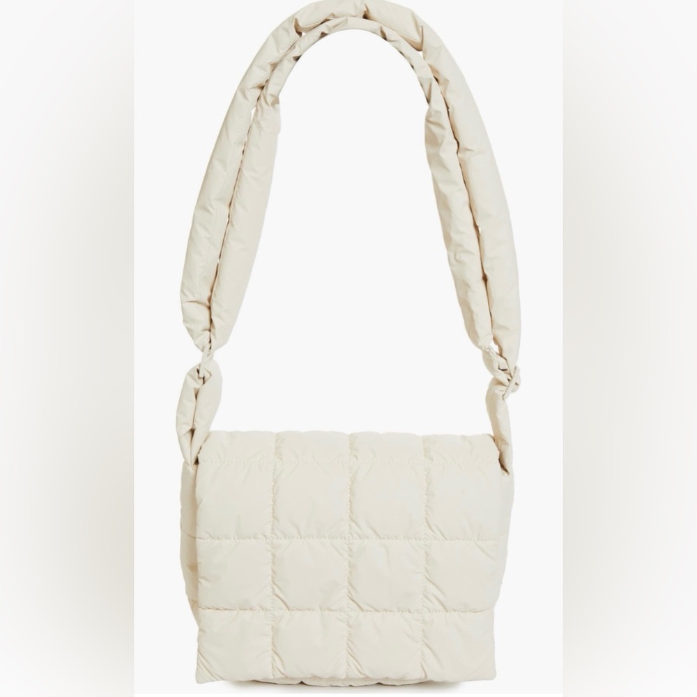 VeeCollective Porter Water Repellent Quilted Messenger Crossbody Bag